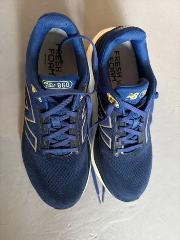 New Balance Fresh Foam 860 bike d'occasion — image 2 sur 4