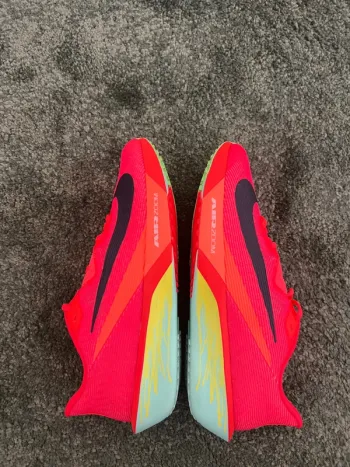 Used Nike Air Zoom Rival Fly 4 bike — image 8 of 11