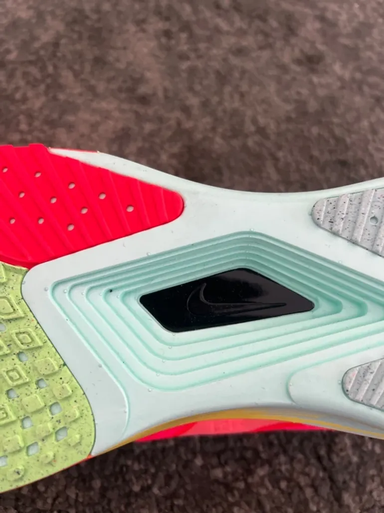 Used Nike Air Zoom Rival Fly 4 bike — image 7 of 11