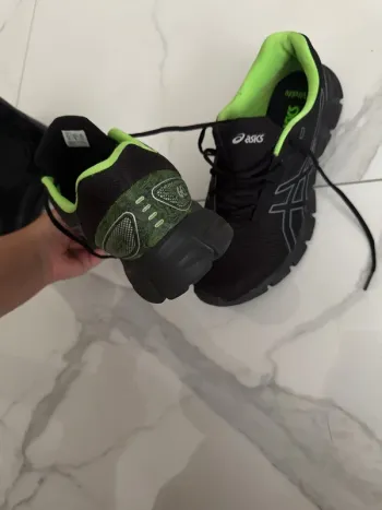 Used Asics Shoes bike — image 3 of 4