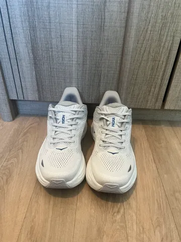 Used Hoka Bondi 9 bike — image 2 of 4