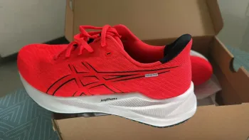 Used Asics Versablast 4 bike — image 2 of 4