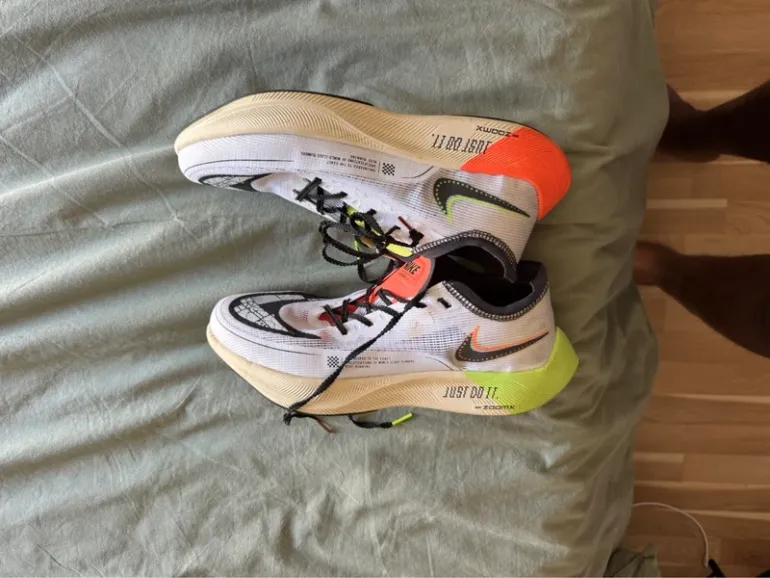 Used Nike Vaporfly 2 Next% bike — image 2 of 3