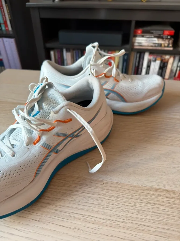 Gebrauchtes Asics Gel Cumulus 28 bike — Bild 6 von 7