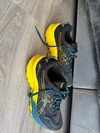 Asics Trabucco 11 bike d'occasion