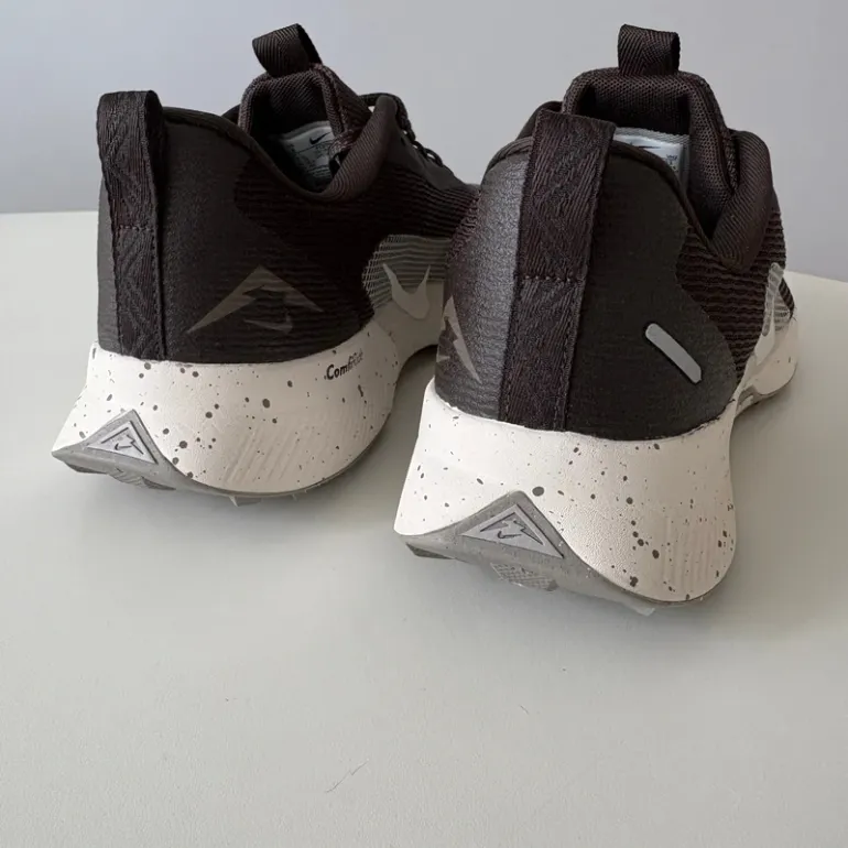Tweedehands Nike Juniper Trail 3 bike — afbeelding 3 van 9