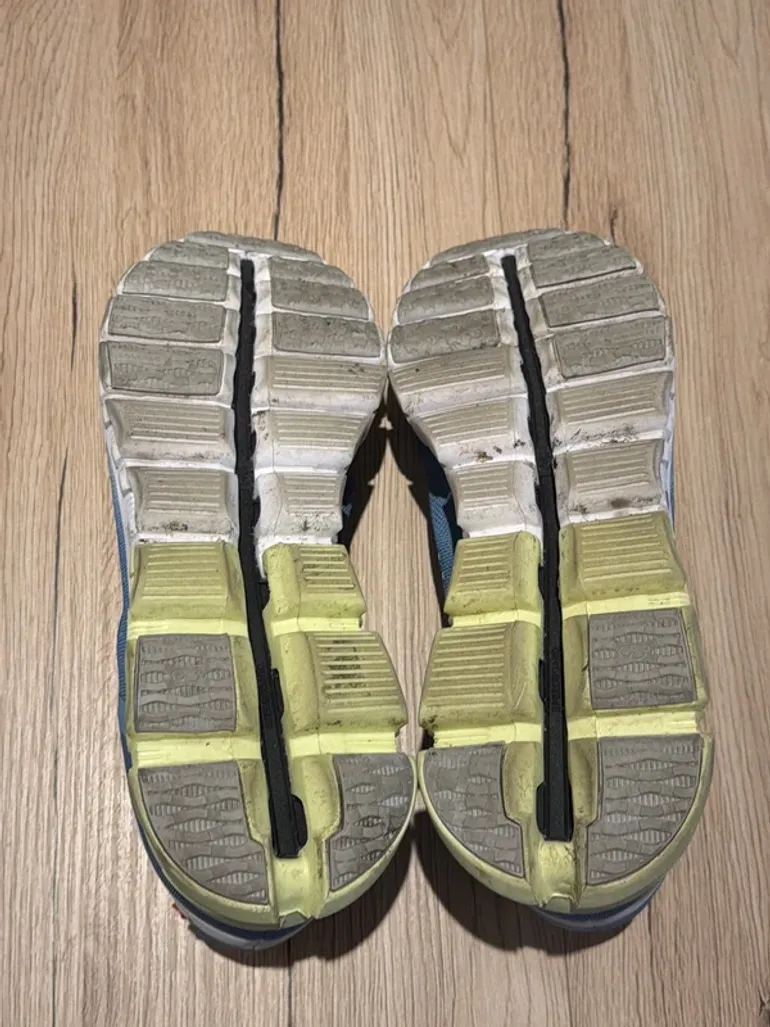 Gebrauchtes On Running On Turnschuh Herren bike — Bild 6 von 6