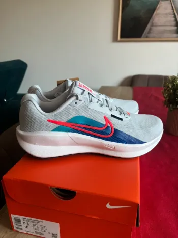 Nike Downshifter 13 bike d'occasion