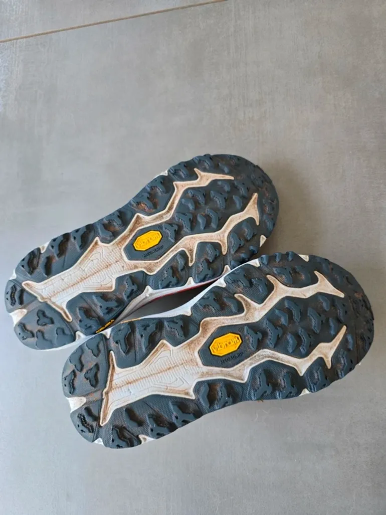 Gebrauchtes Hoka Speedgoat 6 bike — Bild 5 von 6