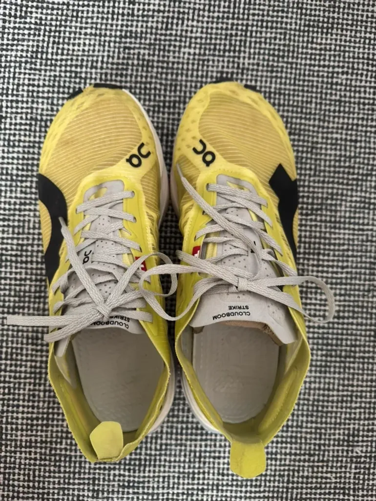 Używany On Running Sneaker neongelb bike — zdjęcie 6 z 6