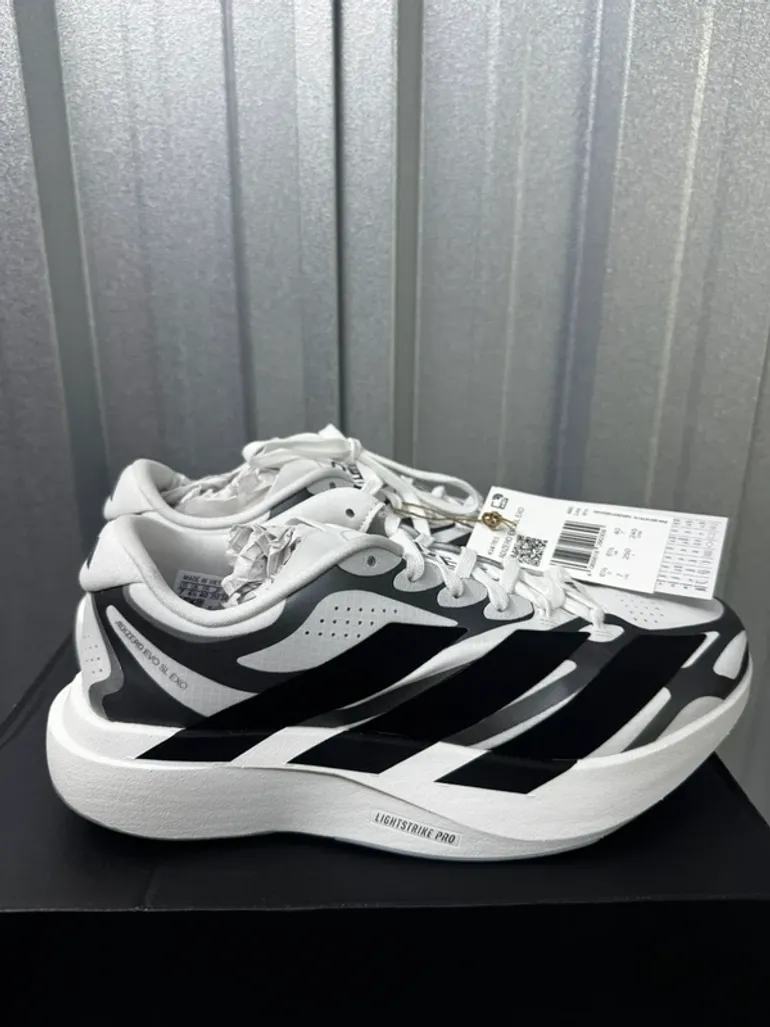 White Adizero Evo SL bike d'occasion — image 2 sur 6