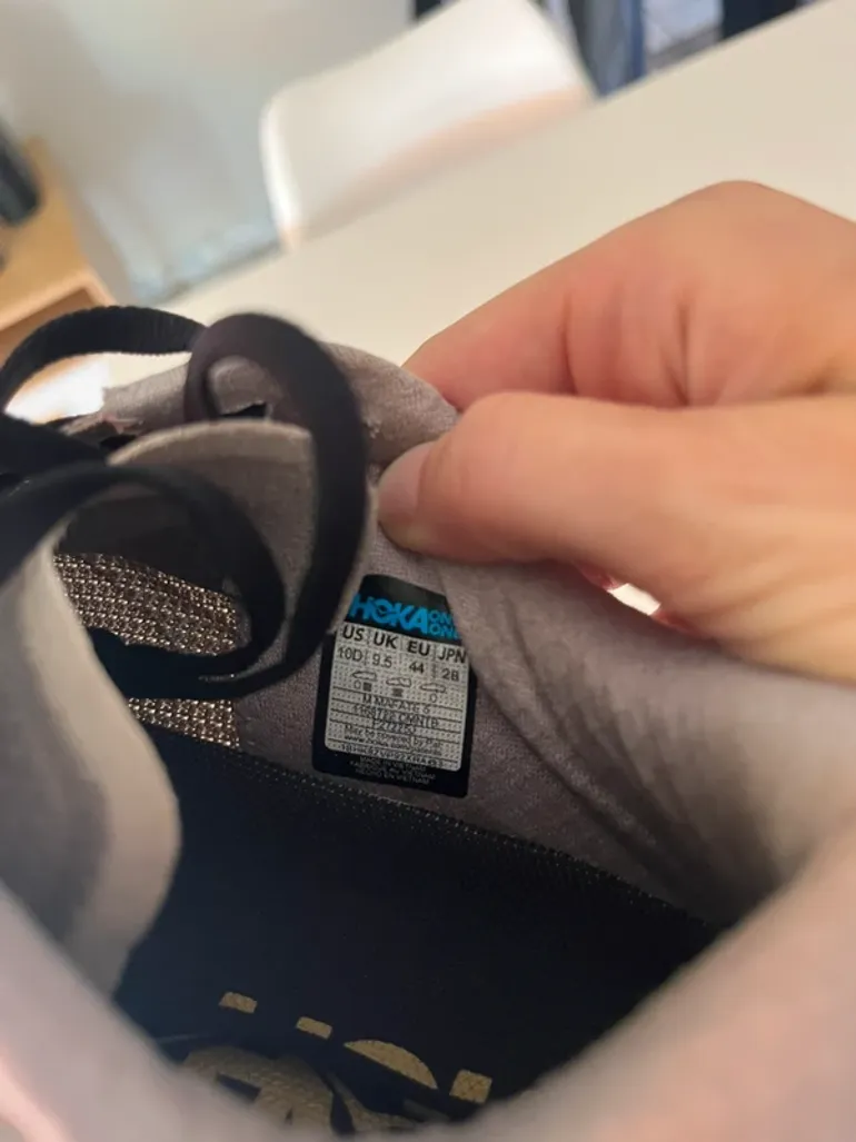 Used Hoka One One Mafate 5 bike — image 8 of 8