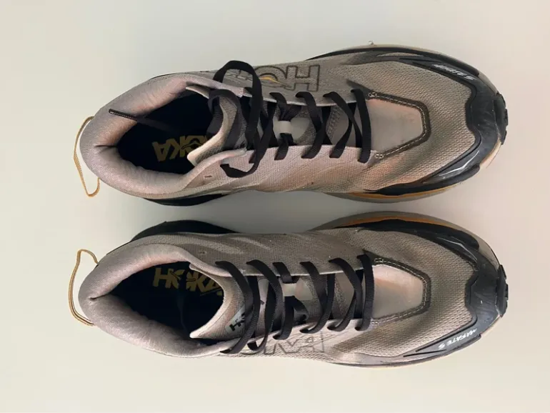 Used Hoka One One Mafate 5 bike — image 3 of 8