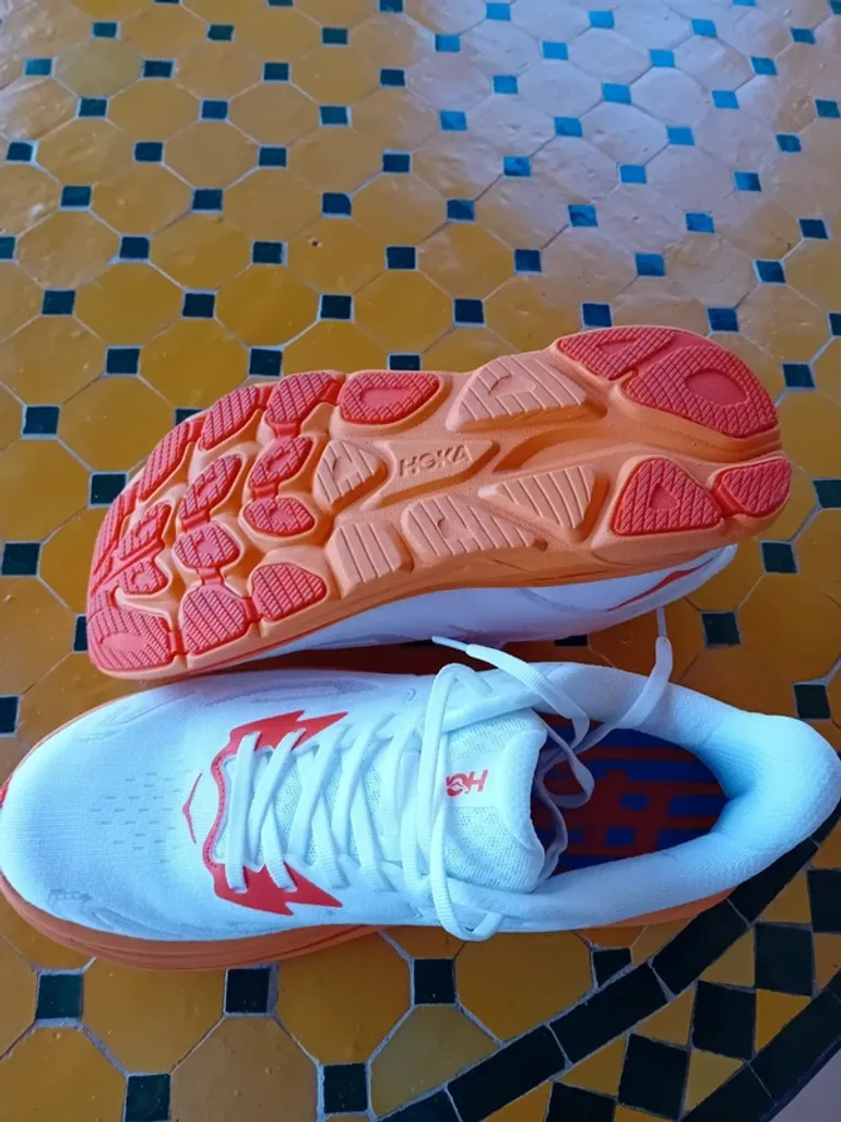 Gebrauchtes Hoka Running Shoes bike — Bild 4 von 6