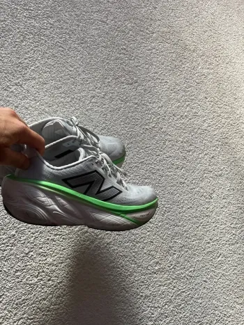 New Balance Fresh Foam x More V5 bike d'occasion