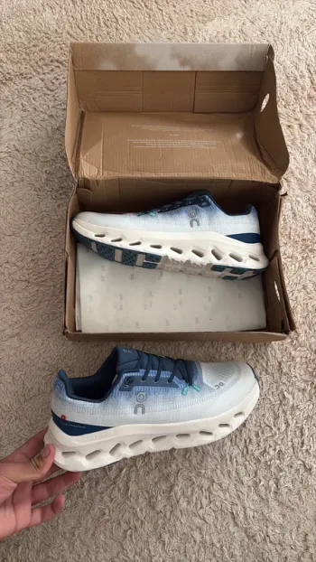 Used On Running Cloud bike — image 3 of 8