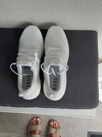 Used Adidas Ultraboost bike — image 2 of 6