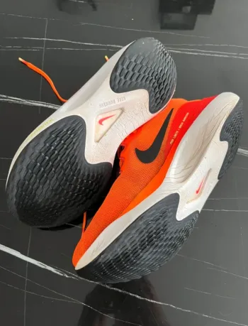 Used Nike Zoom Fly 5 bike — image 3 of 5