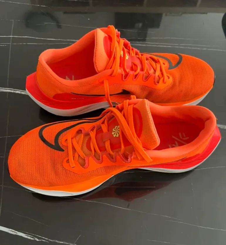 Used Nike Zoom Fly 5 bike — image 4 of 5