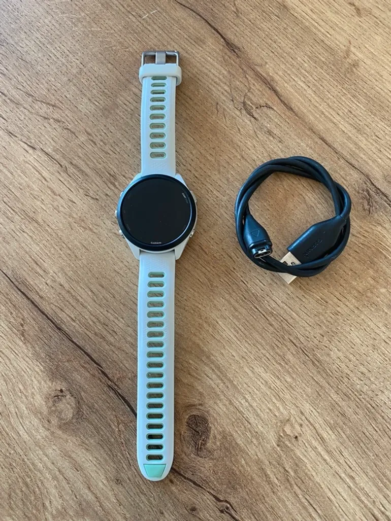 Garmin Forerunner 265s bike d'occasion — image 3 sur 4