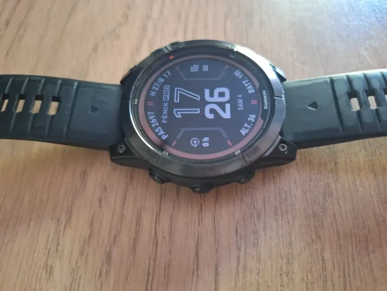 Used Garmin Fenix 7 Pro bike — image 7 of 8