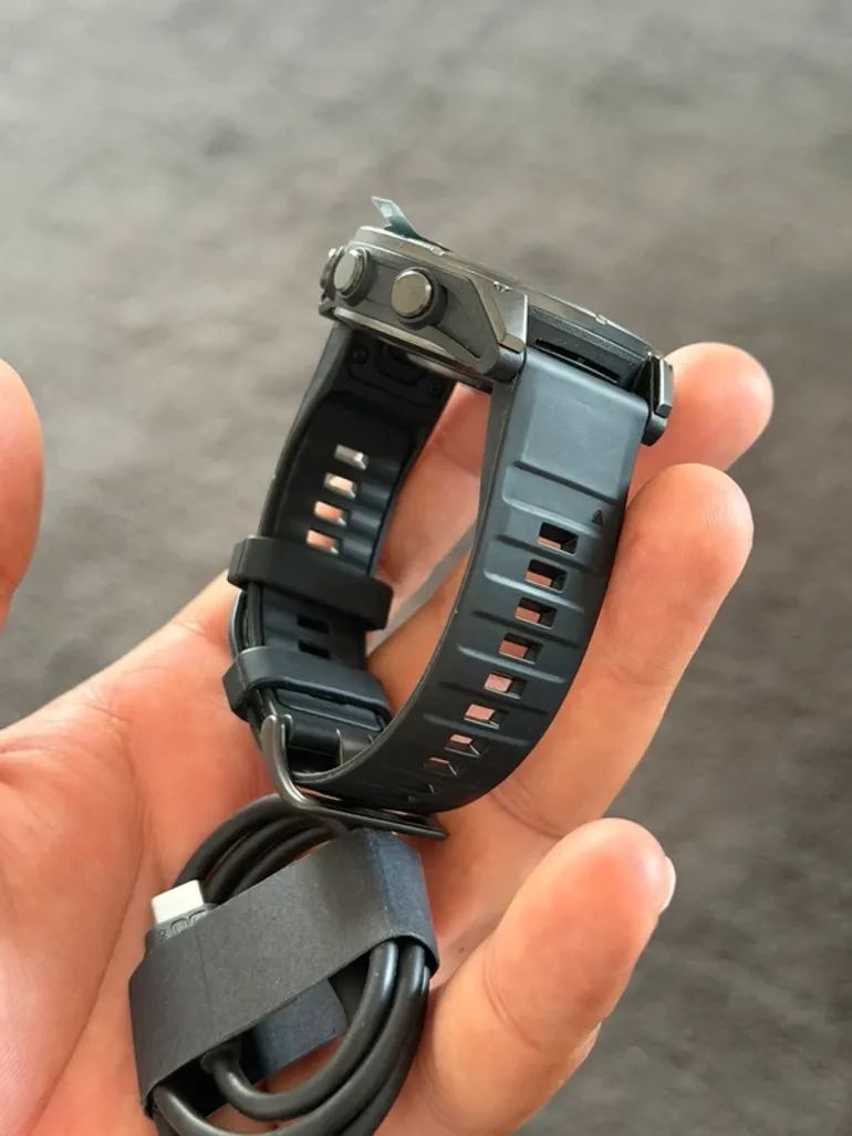 Used Garmin fenix 8 47 mm bike — image 4 of 9