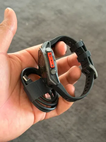 Used Garmin fenix 8 47 mm bike — image 2 of 9