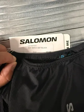 Used Salomon Laufweste 5L bike — image 4 of 4