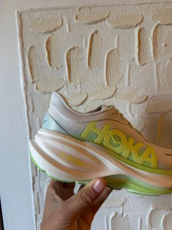 Tweedehands Hoka W Clifton pro bike — afbeelding 2 van 11