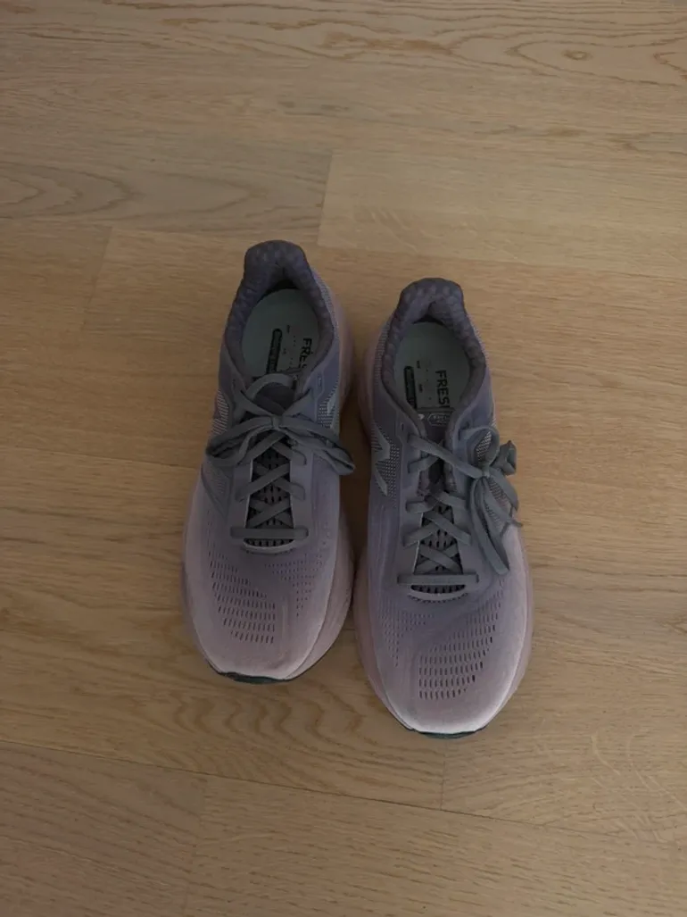 Used New Balance 1080 bike — image 3 of 8