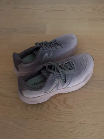 Used New Balance 1080 bike