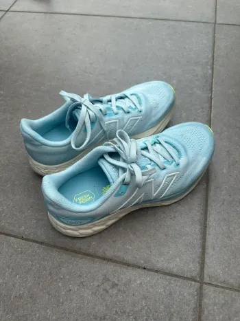 Gebrauchtes New Balance Running Shoes bike — Bild 2 von 5