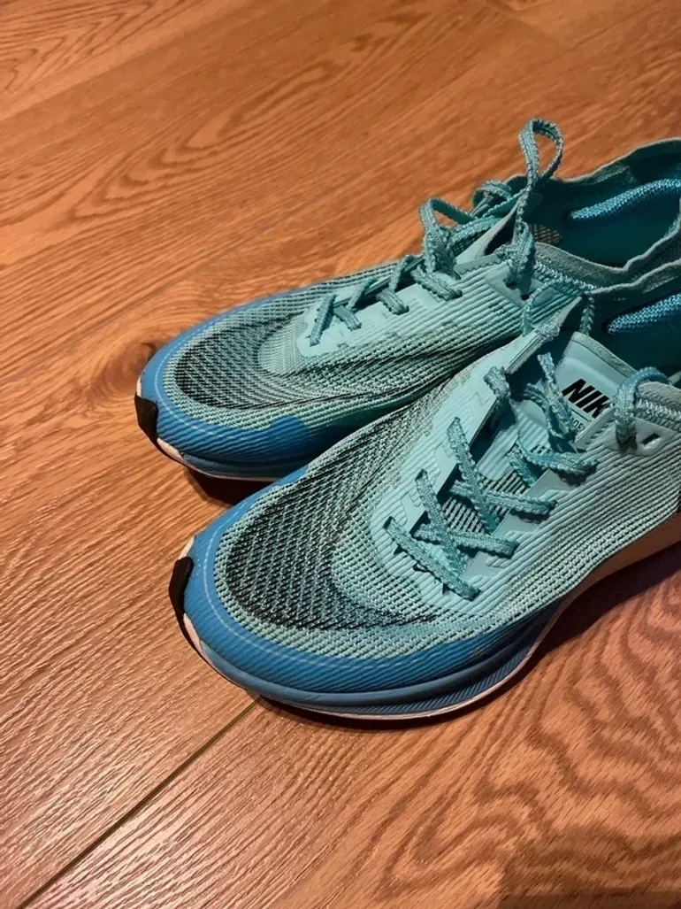 Gebrauchtes Nike Vaporfly 2 Zoom X bike — Bild 2 von 4