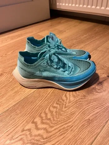 Nike Vaporfly 2 Zoom X bike de segunda mano