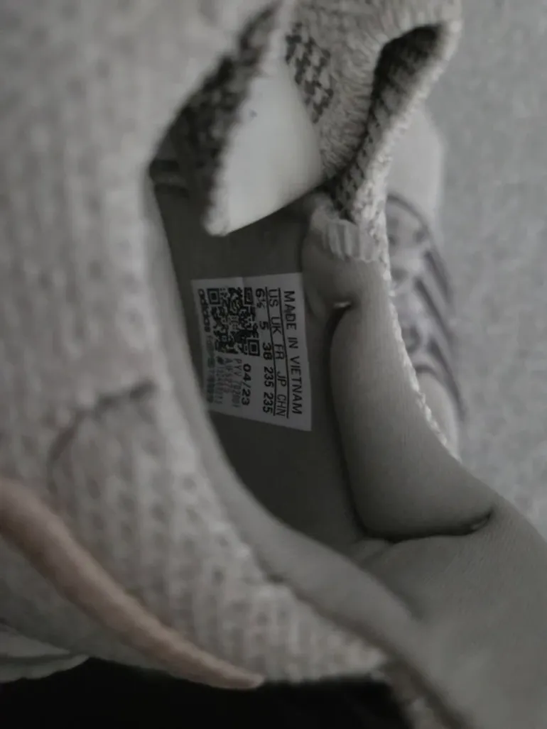 Adidas Ultra Boost bike d'occasion — image 5 sur 5