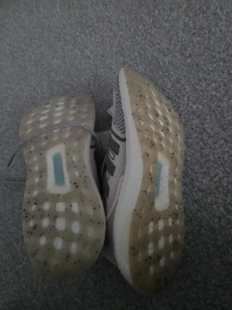 Adidas Ultra Boost bike d'occasion — image 4 sur 5