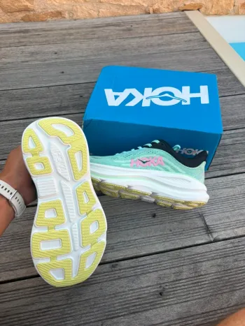 Hoka Bondi 9 bike d'occasion — image 12 sur 14