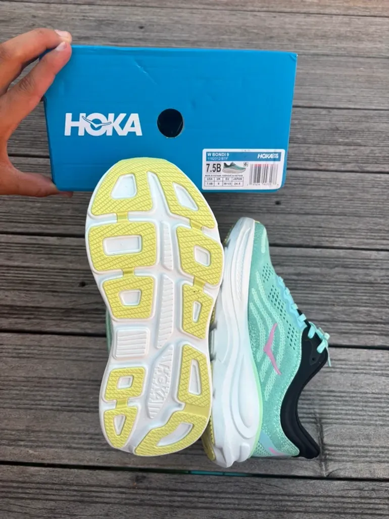 Hoka Bondi 9 bike d'occasion — image 11 sur 14