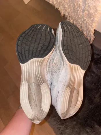 Gebrauchtes Nike ZoomX Vaporfly NEXT% 2 bike — Bild 5 von 6