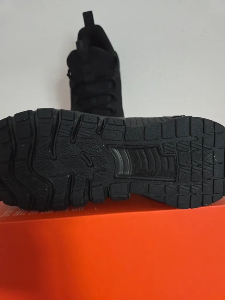 Used Nike Free Metcon 6 bike — image 5 of 8
