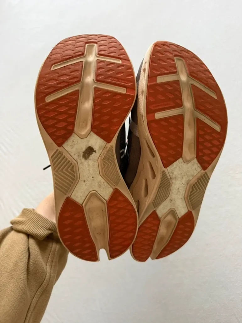 Gebrauchtes On Running Cloudrunner bike — Bild 4 von 4