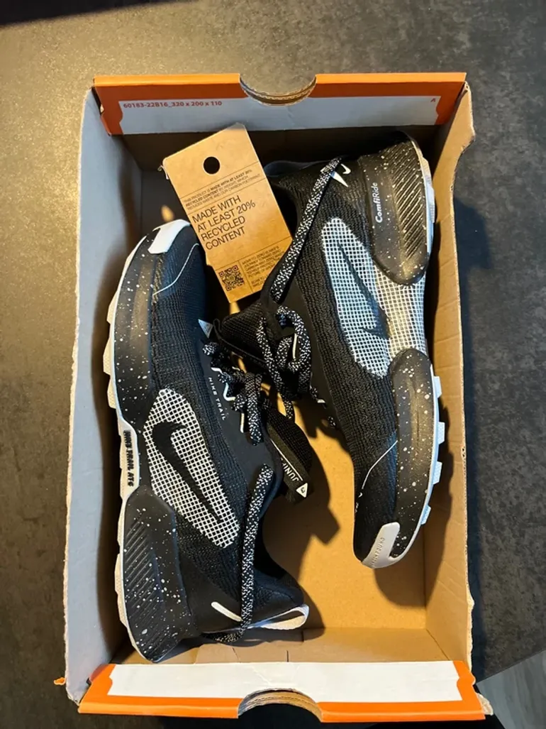 Nike Juniper Trail 3 bike d'occasion — image 2 sur 9