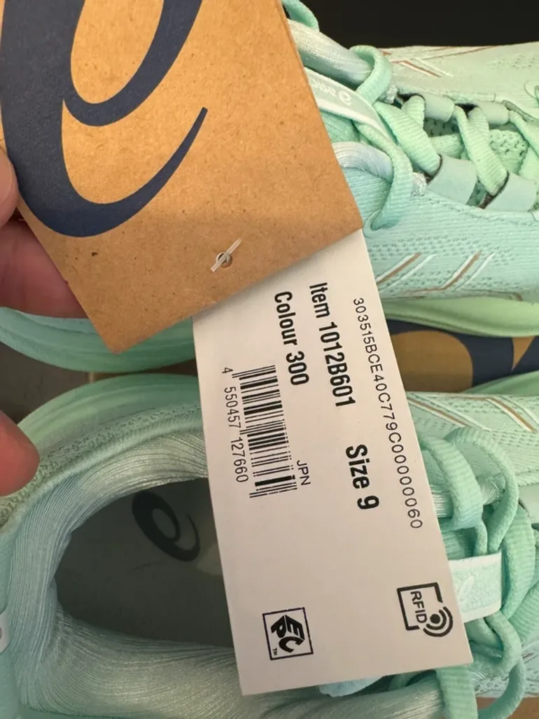 Asics Nimbus 26 bike d'occasion — image 9 sur 12