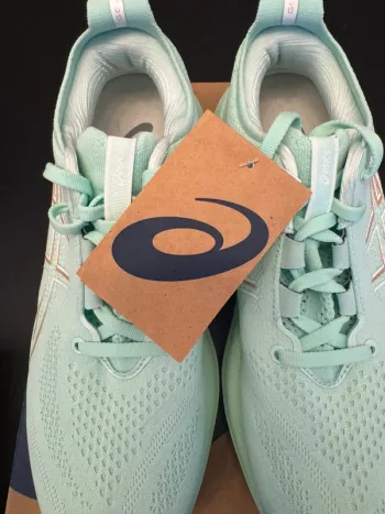 Asics Nimbus 26 bike d'occasion — image 8 sur 12