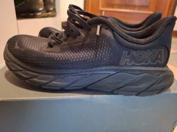 Hoka Arahi 7 bike d'occasion — image 3 sur 4
