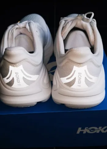 Hoka Running Shoes bike d'occasion — image 7 sur 10