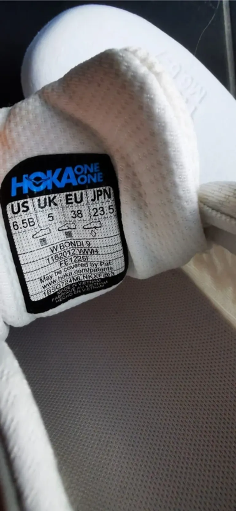 Hoka Running Shoes bike d'occasion — image 9 sur 10