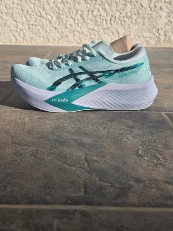 Tweedehands Asics Magic Speed 4 bike — afbeelding 5 van 7