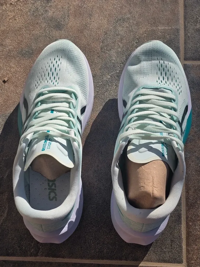 Tweedehands Asics Magic Speed 4 bike — afbeelding 7 van 7