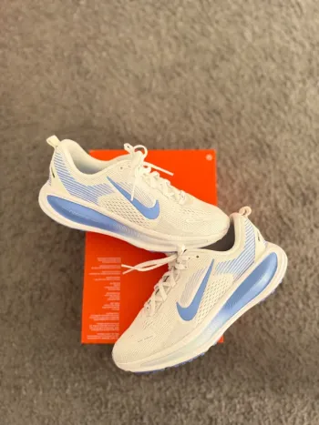 Gebrauchtes Nike Vomero 18 bike